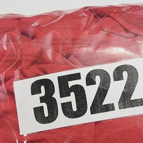 NWOT Red Kim & Cami Womens Ruffle Flare Sleeve Top X-Large Crewneck - Picture 7 of 7